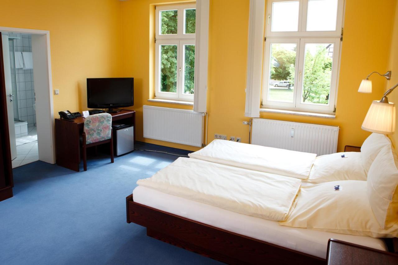 Landhotel Zum Pottkuchen Kalbe  Eksteriør billede