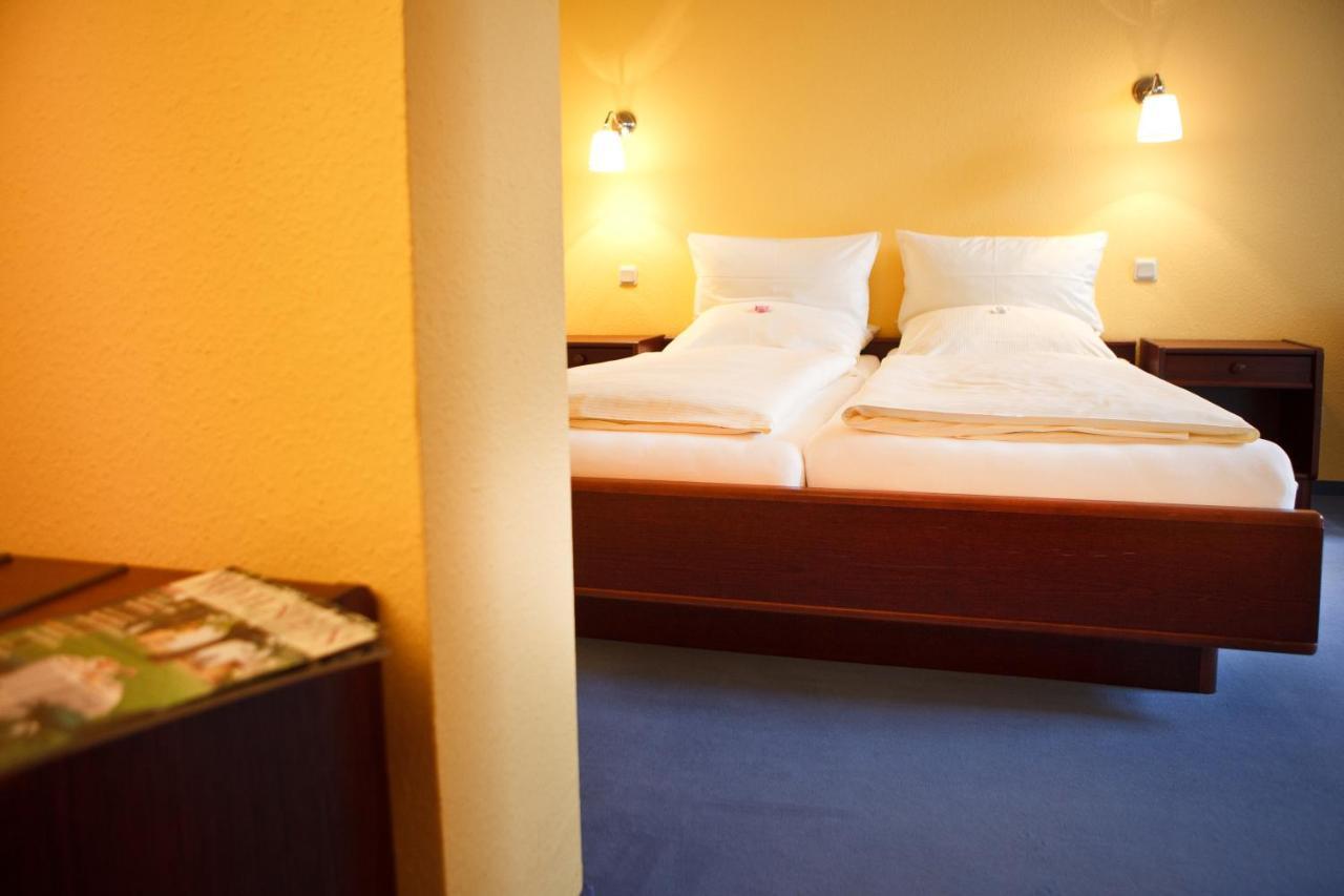 Landhotel Zum Pottkuchen Kalbe  Eksteriør billede