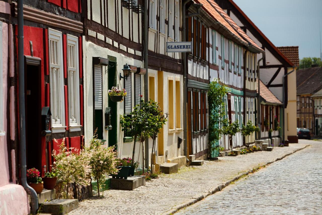 Landhotel Zum Pottkuchen Kalbe  Eksteriør billede